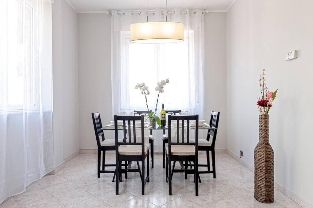 [FREE PARKING] Appartamento 5 STELLE elegante con suite Livorno Exterior foto